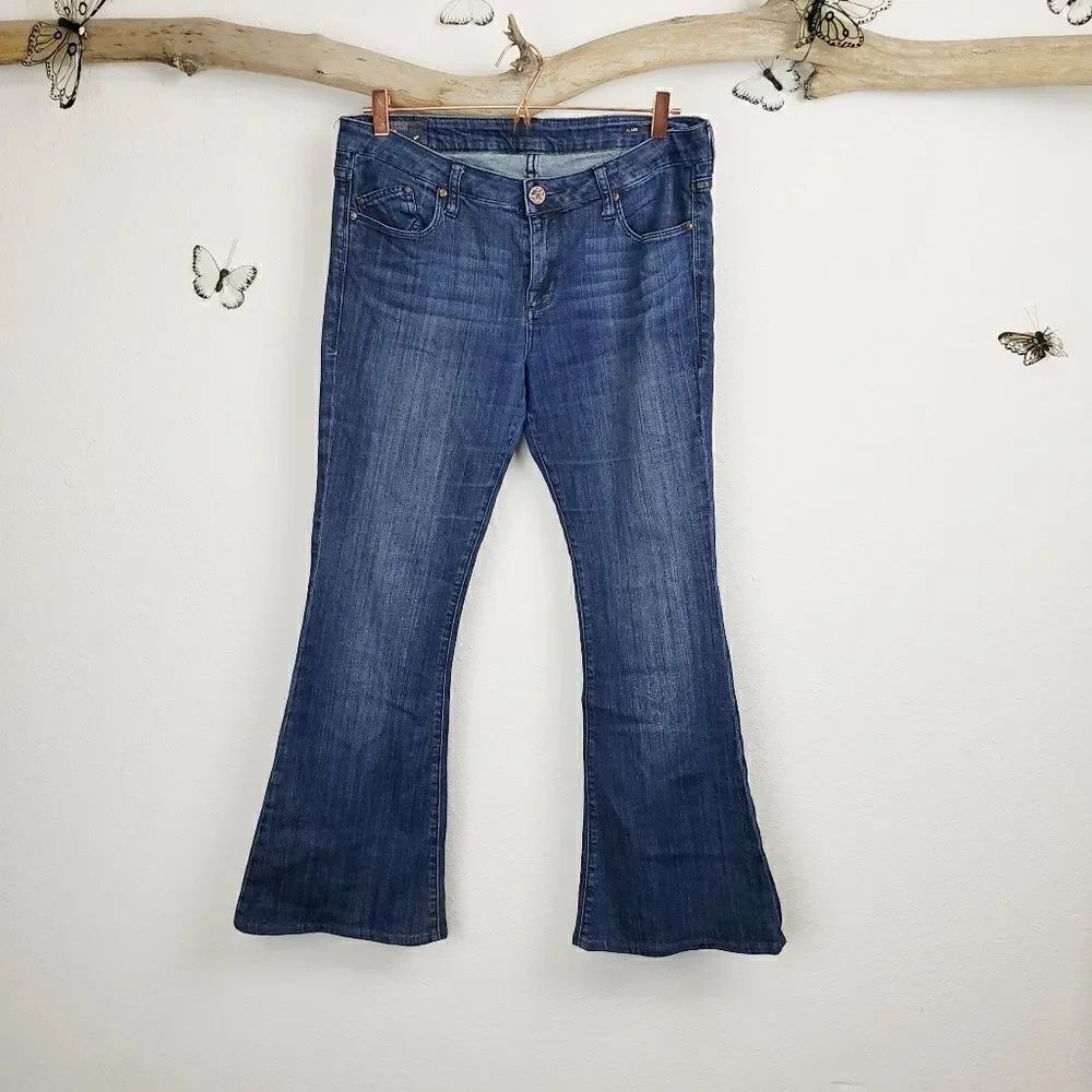 William rast flare dark denim jeans